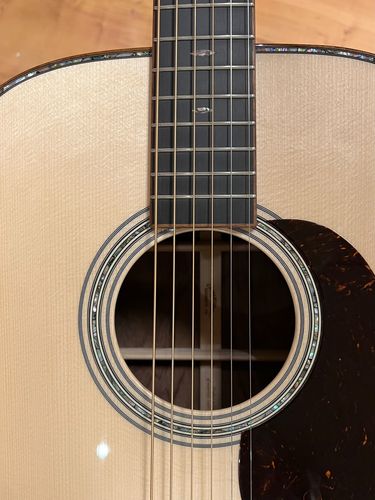 גיטרה אקוסטית + ארגז MARTIN CUSTOM SHOP D14 C22-045490