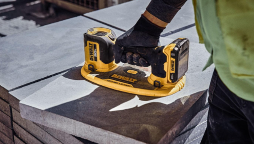 ידית ואקום נטענת  DeWalt DCE592B 20V MAX כושר הרמה 120 ק