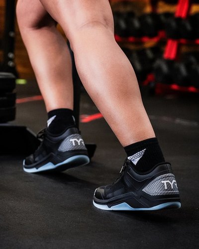 נעלי טריינר CXT3 TRAINER WOMEN BLACK/CARBON