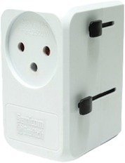 מתאם נסיעות אוניברסלי תקני עד 2500W מבית Semicom