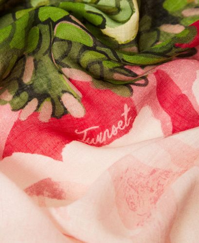 Linen blend keffiyeh with flowers