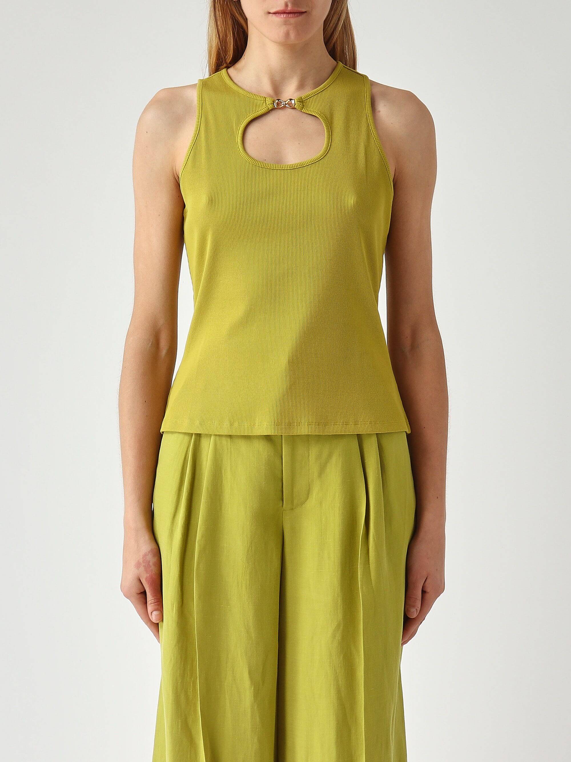 Ribbed top with logo