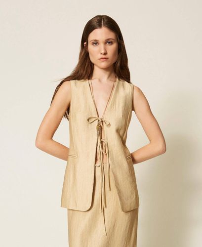 Laminated waistcoat with ties