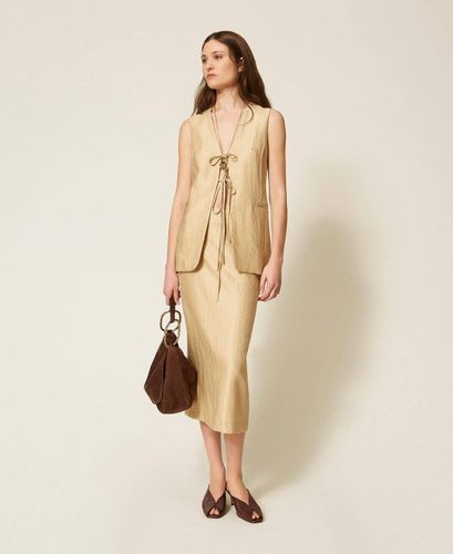 Laminated waistcoat with ties