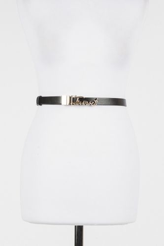 Reversible belt with logo