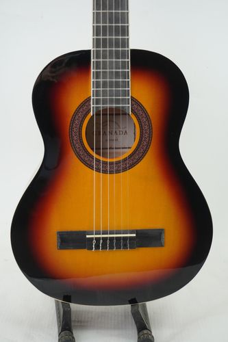 גיטרה קלאסית 3/4 + נרתיק גימור מבריק GRANADA GC36B-SB SUNBURST