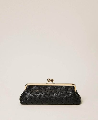 Handwoven clutch