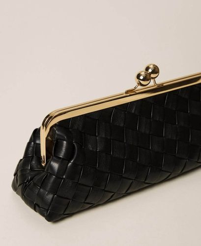 Handwoven clutch