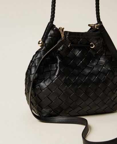 Handwoven bucket bag