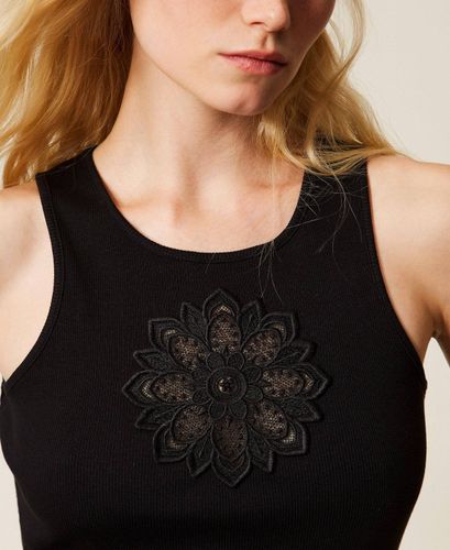 Tank top with floral embroidery