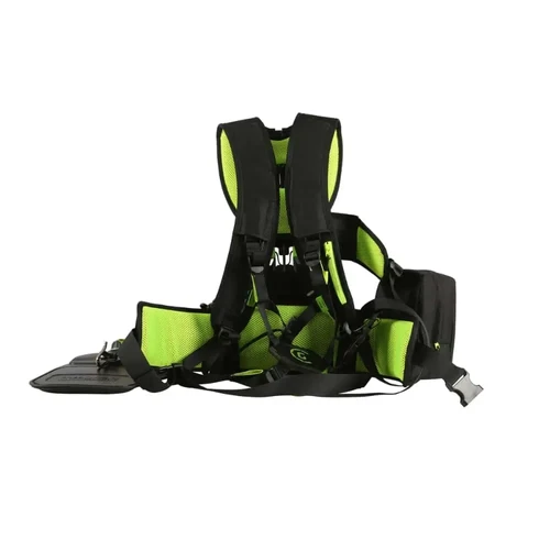 רתמת נשיאה מקצועית Greenworks Pro 80V עם רצועות כתפיים מרופדות, חגורת מותניים רחבה ותמיכה ארגונומית לעבודה ממושכת ונוחה.