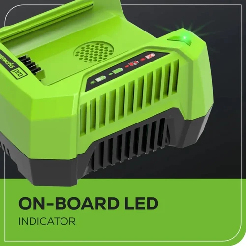 חיווי LED במטען Greenworks GCH8040 המציג את סטטוס הטעינה בזמן אמת