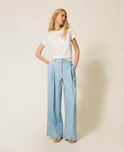 Regular fit T-shirt with tulle flowers