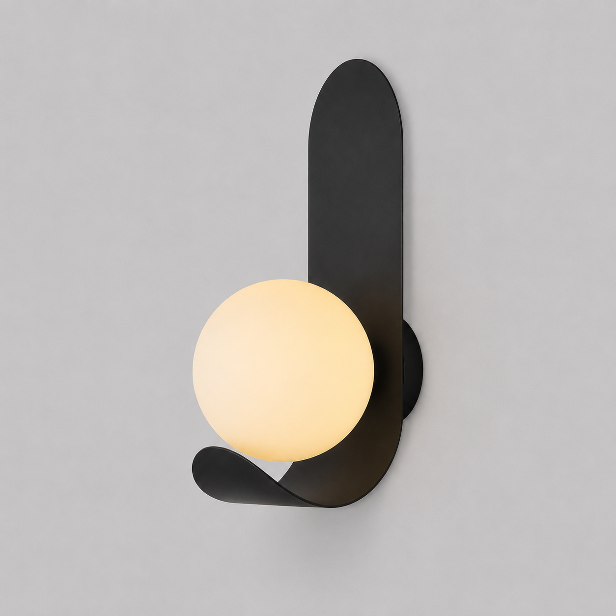 נורת קיר - SHAPE Glass ball