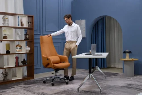 כיסא עיסוי משרדי דגם Boss Comfort Q7-1 מבית Medics Care | צבע כתום