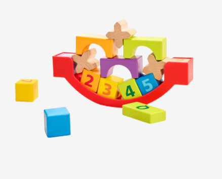 קוביות הרכבה מותאמות גיל – HAPE