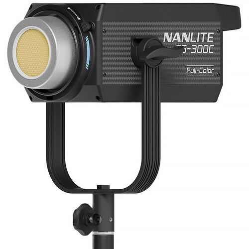 פנס לד צבעוני Nanlite FS-300C RGB 