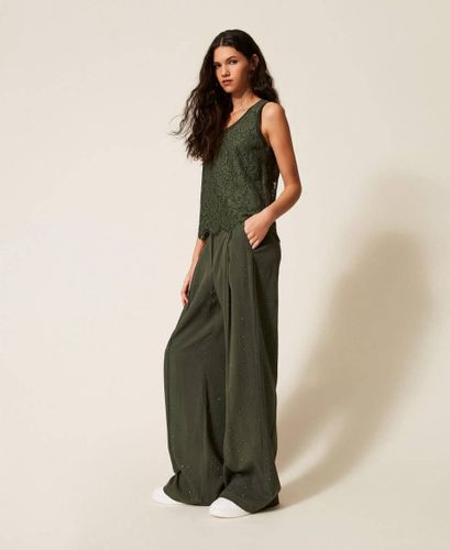 Twill trousers with studs