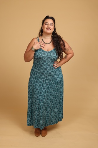 שמלת קיץ - כתפיות באורך 7/8 plus size
