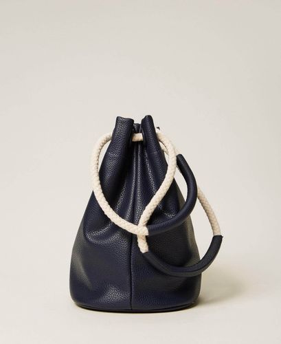 Bucket bag with rope handles