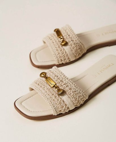 Crochet slides