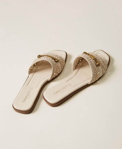 Crochet slides