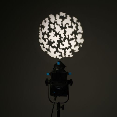 עדשת ספוט זום לפנס לד Nanlite Projection Attachment 25°-45°