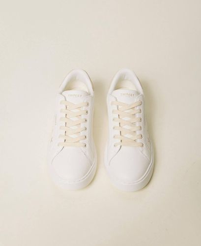 Leather trainers with floral embroidery