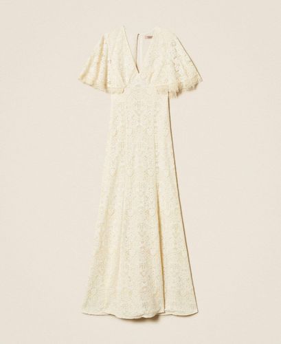 Long lace dress