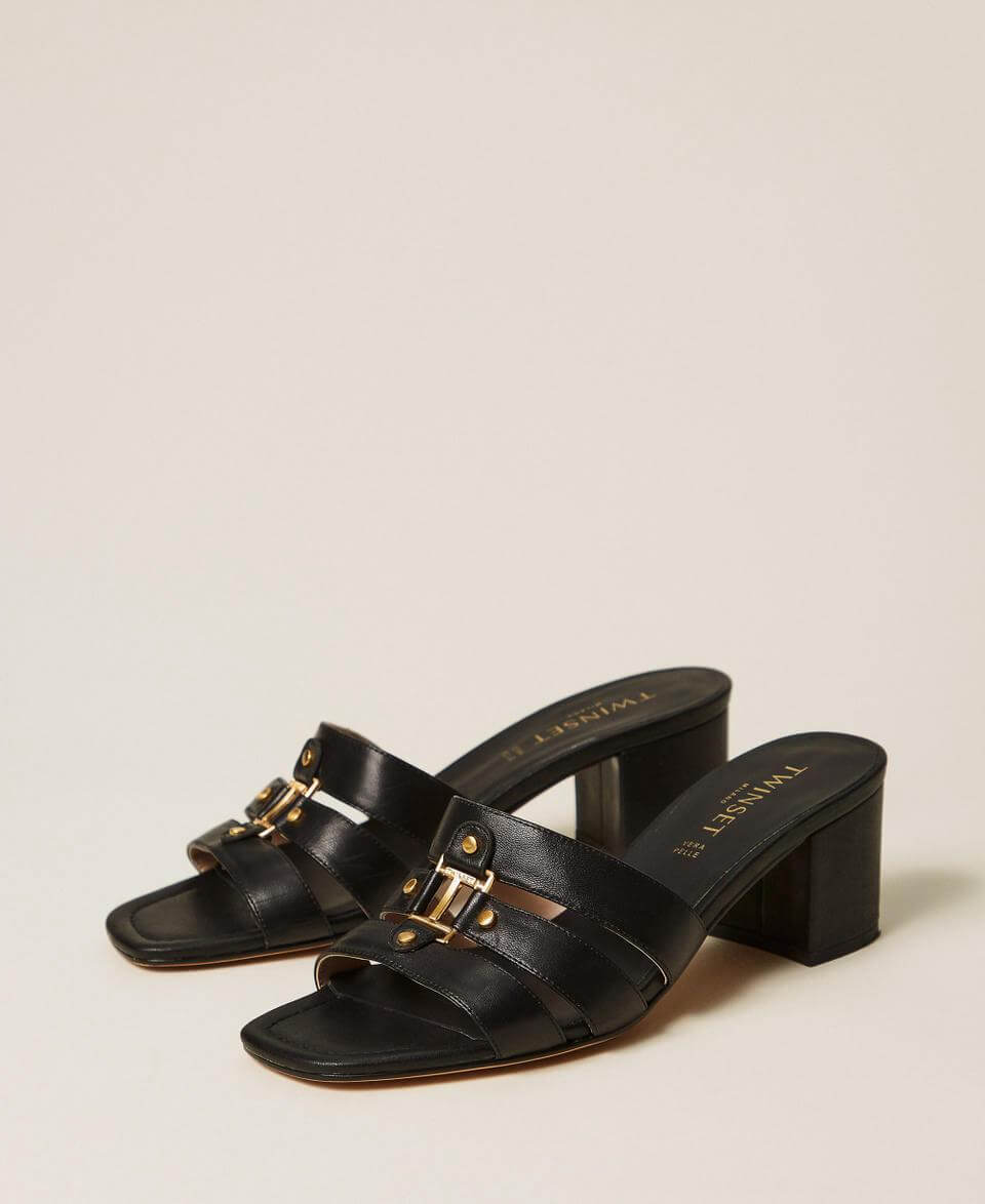 Leather mules with logo