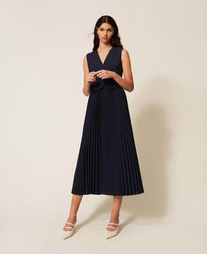 Long waistcoat-effect dress with pleats