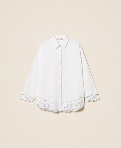Poplin shirt with embroidery