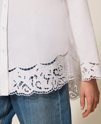 Poplin shirt with embroidery