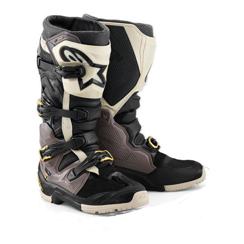 מגף רכיבה אלפינסטארס alpinestars TECH 7 Enduro 2026 שחור\אפור\זהב