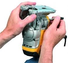 ג'יקסו מסור אנכי DEWALT DW331K 