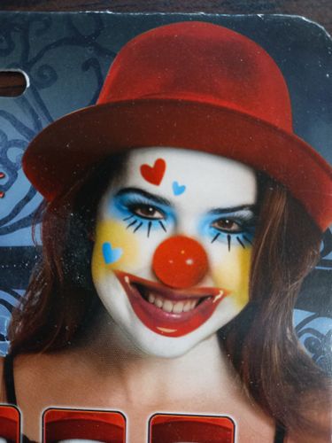 סט איפור ליצן לפנים כולל אף אדום