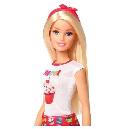 ברבי - בובה עם תלבושת - Barbie FHP65