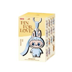 לבובו - בובה עם אות מ (A-M) חדש - Pop Mart Labubu The Monsters Pin for Love Series Vinyl Plush