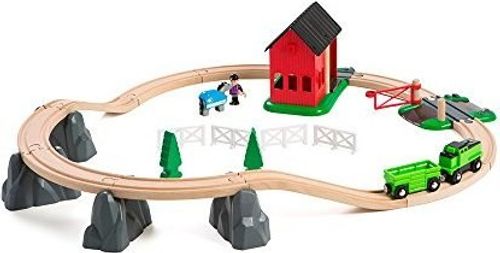 בריו - מסלול מעץ שבנוי על סלעים  - 33210 BRIO