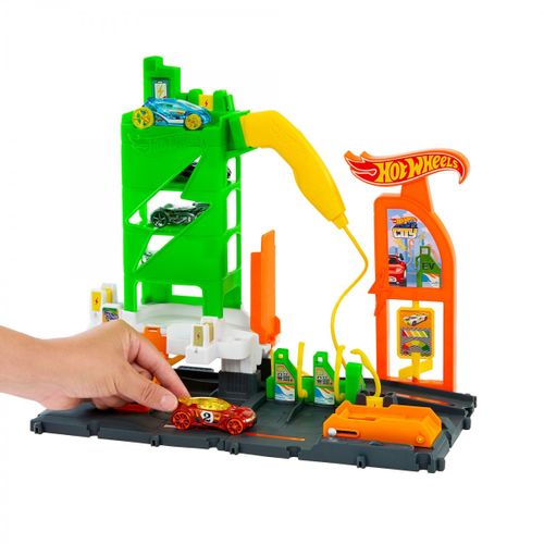 הוט ווילס - עיר מארז טעינת מכוניות + מכונית - Hot Wheels HTN79