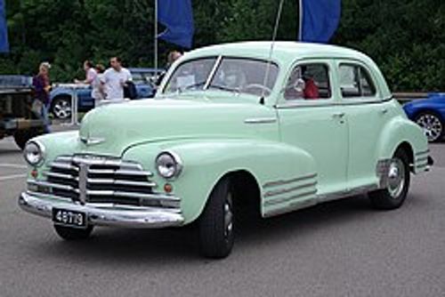 מאיסטו - שברולט  פליטליין -  MAISTO CHEVROLET Fleetline  AEROSEDAN 1948  1:25