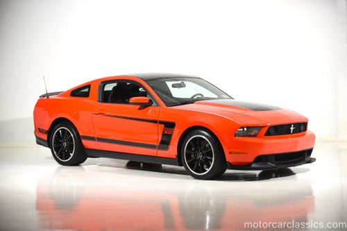 מאיסטו  - דגם מכונית פורד  מוסטנג בוס - Maisto Ford MUSTANG BOSS 302