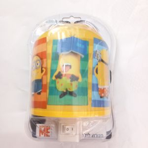 מנורת לילה מיניונים
