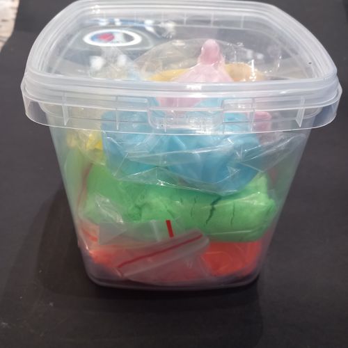 חול קנטי צבעוני  1 קילו  2 צבעים + אביזרים   1272