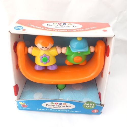 משחק וינטג' לתינוקות על מעמד תלייה