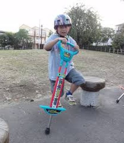 פוגו סטיק - BLACK POGO STICK   89CM