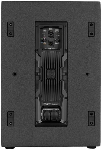 זווית נוספת rcf evox v15 active 3way column speaker