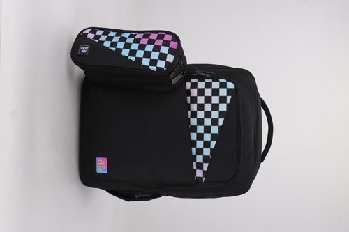 תיק גב מתרחב וקלמר דו תאי Urban Check מבית Air Bear