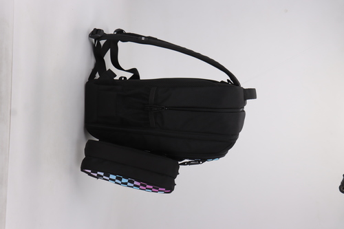 תיק גב מתרחב וקלמר דו תאי Urban Check מבית Air Bear