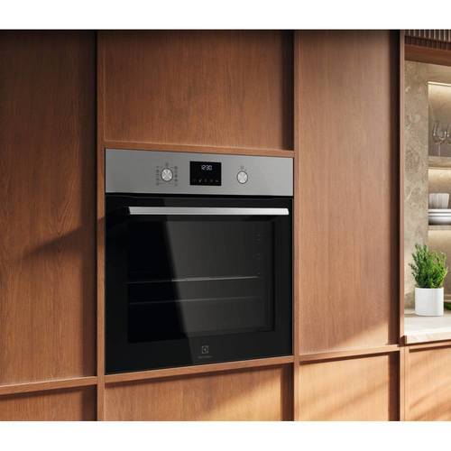 תנור בנוי פירוליטי 71 ליטר Electrolux EOP7422X AirFry נירוסטה | גרמניה אלקטרולוקס